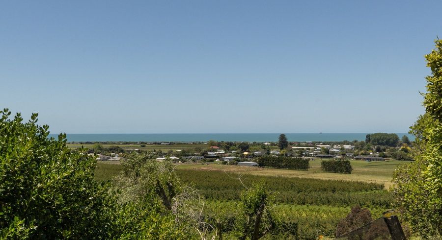  at 81 Hill Road, Bay View, Napier