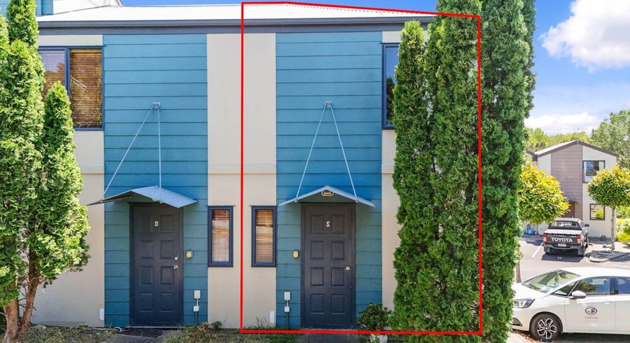  at 5/42A Park Avenue, Papatoetoe, Auckland