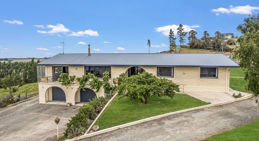  at 35 Browns Road, Alma, Waitaki, Otago