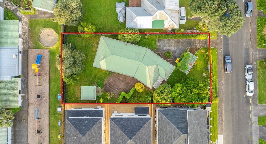  at 67 Te Kanawa Crescent, Henderson, Waitakere City, Auckland