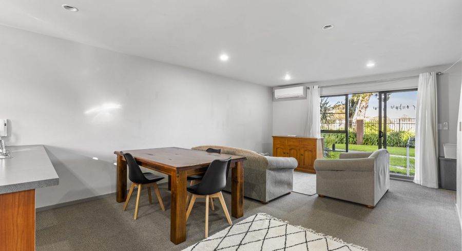  at 44/42 Holly Street, Avondale, Auckland