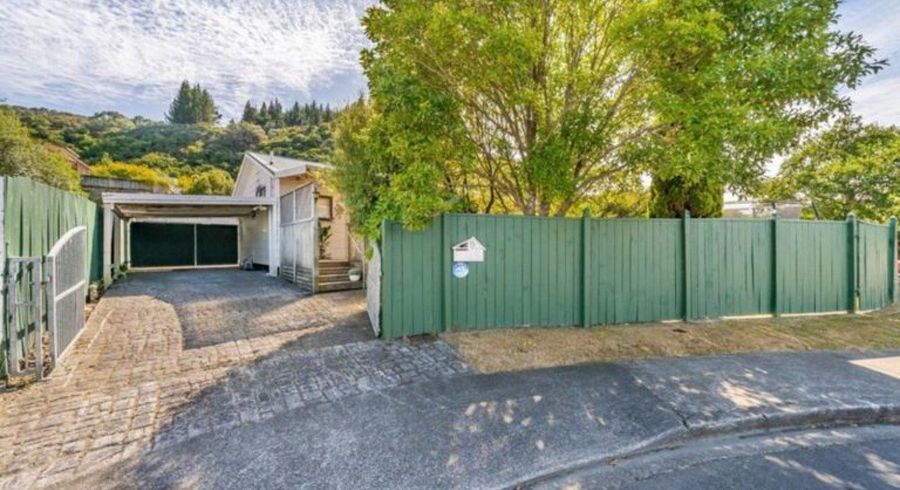  at 6 Edmund Lomas Grove, Birchville, Upper Hutt, Wellington