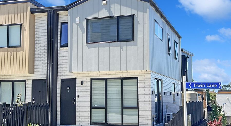 at 1 Irwin Lane, Windsor Park, North Shore City, Auckland