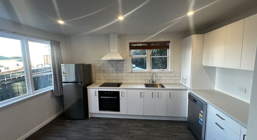  at 1/156 Washington Avenue, Brooklyn, Wellington, Wellington
