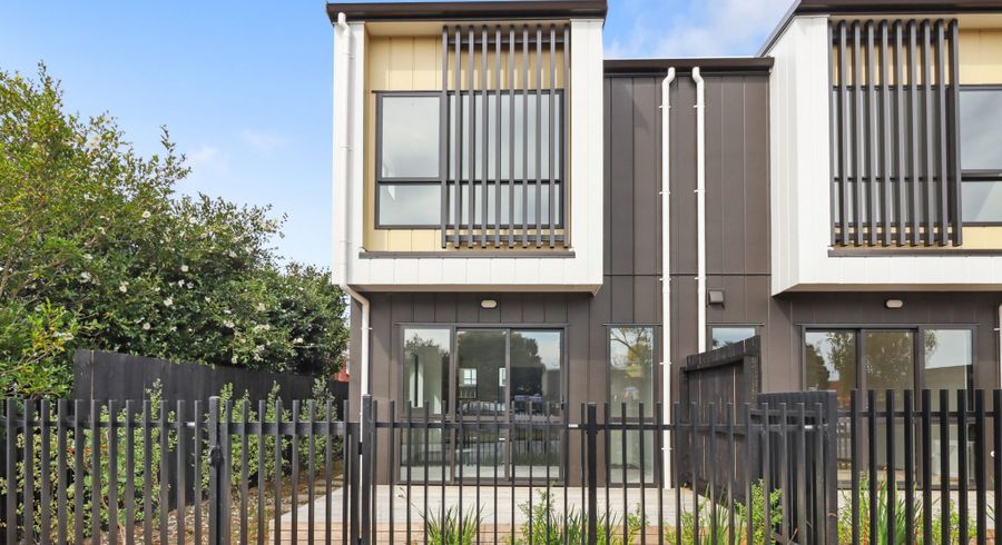  at 4/86-90 Elliot Street, Pahurehure, Papakura, Auckland