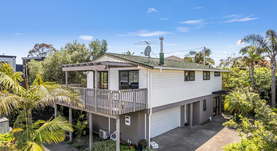  at 32A William Souter Street, Forrest Hill, North Shore City, Auckland