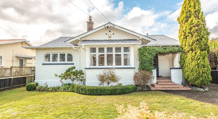 at 6 College Street, Whanganui, Whanganui
