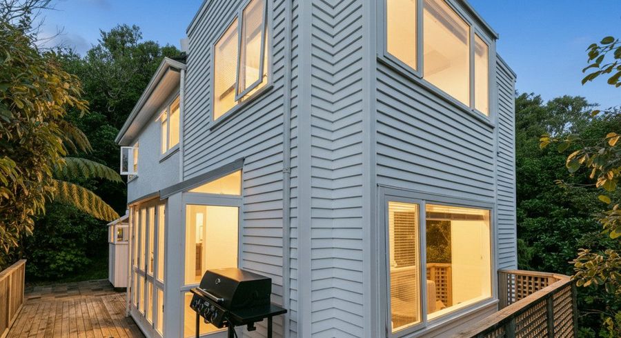  at 92 Amritsar Street, Khandallah, Wellington, Wellington