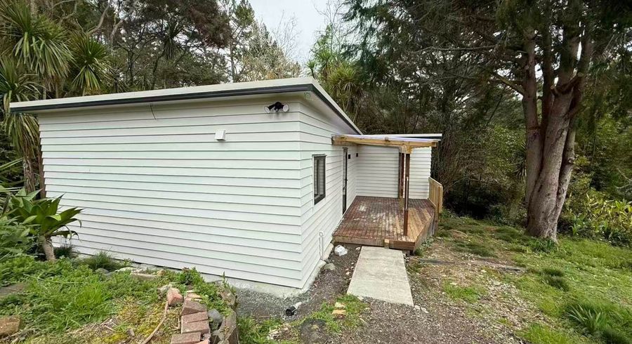  at 2/53 Red Hills Road, Massey, Waitakere City, Auckland