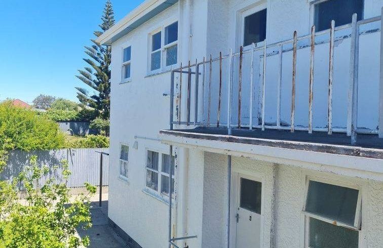  at 8/6A Durie Street, Durie Hill, Whanganui, Manawatu / Whanganui