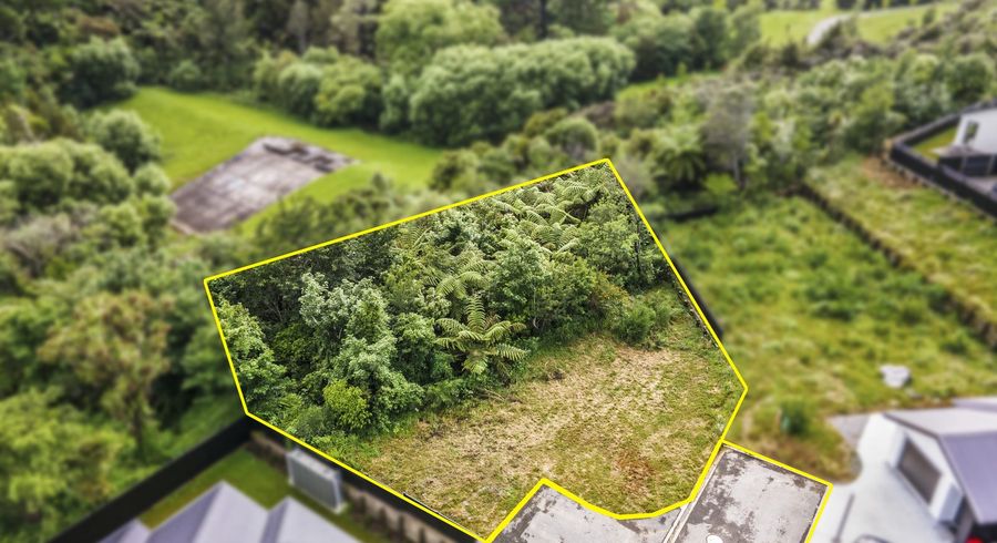  at 16 Rewarewa Way, Timberlea, Upper Hutt