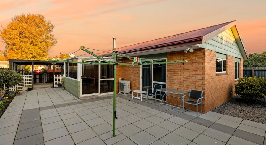  at 2/31 Charlesworth Street, Woolston, Christchurch