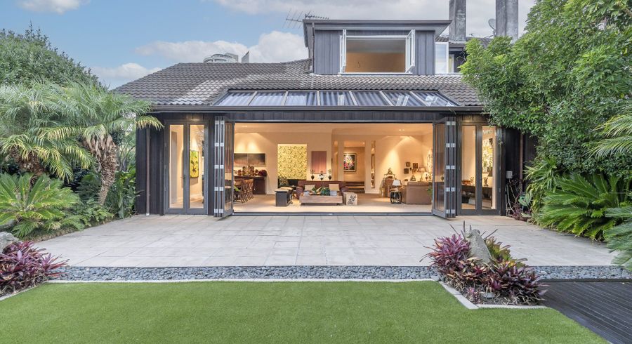  at 1/21 Hamilton Road, Herne Bay, Auckland