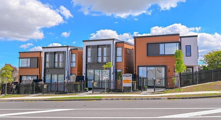  at 89b Whitford Road, Botany Downs, Manukau City, Auckland