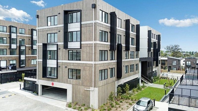  at 3 Rauemi Way, Te Atatu South, Waitakere City, Auckland