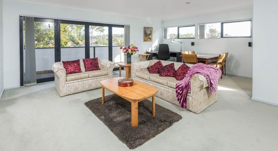  at 96 Velma Road, Hillcrest, North Shore City, Auckland