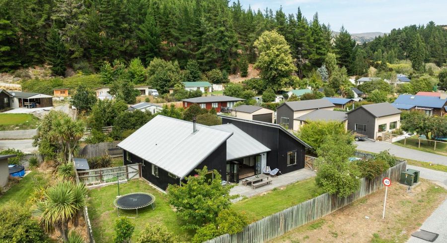  at 6 Kingan Road, Cromwell