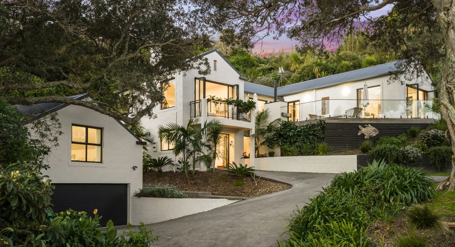  at 10 Zita Avenue, Matakatia Bay, Rodney, Auckland