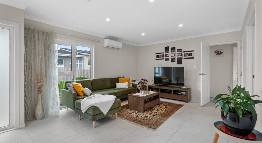  at 2/36 Gowing Drive, Meadowbank, Auckland City, Auckland