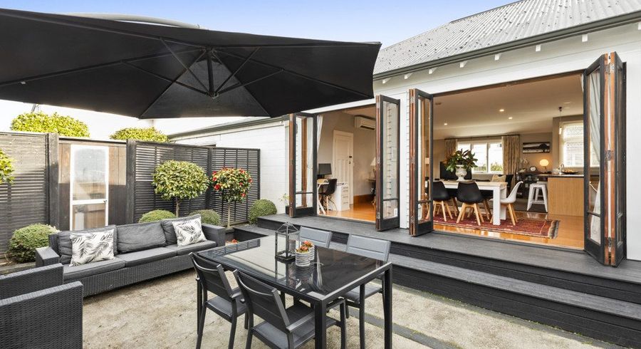  at 32 Taylors Avenue, Fendalton, Christchurch City, Canterbury