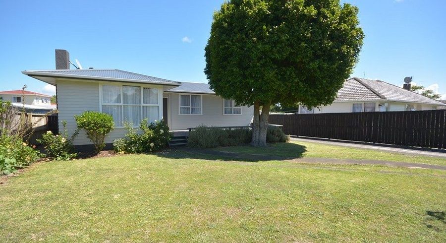 at 22 Duggan Avenue, Mangere, Manukau City, Auckland