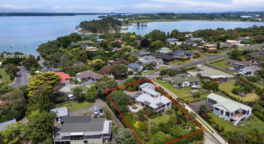  at 261 Tanners Point Road, Tanners Point, Tahawai