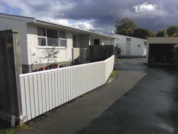  at 1/205 Springfield Road, St Albans, Christchurch