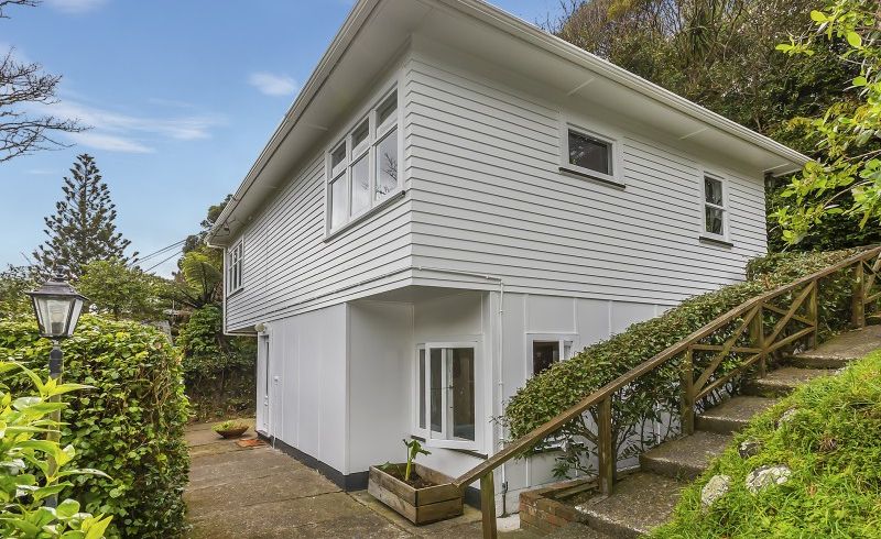  at 17 Waiapu Road, Kelburn, Wellington