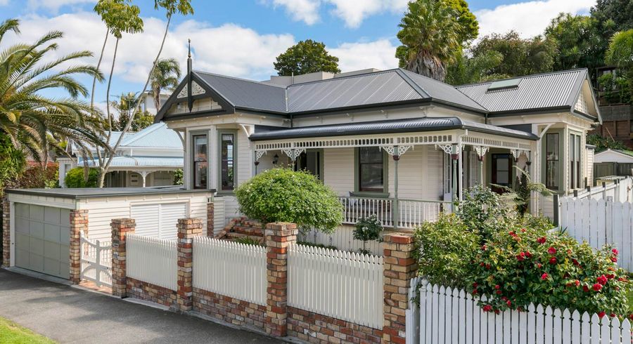  at 72 Melanesia Road, St Heliers, Auckland