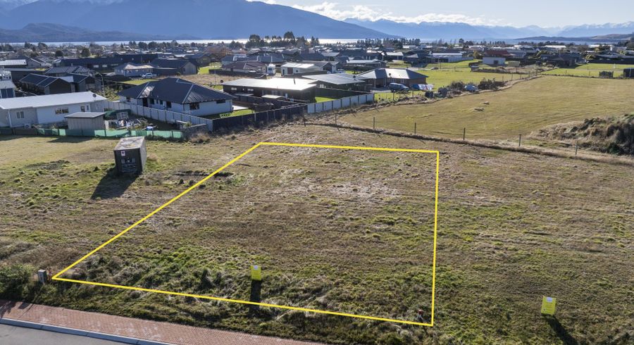  at 33 Ralph Moir Drive, Te Anau, Southland, Southland
