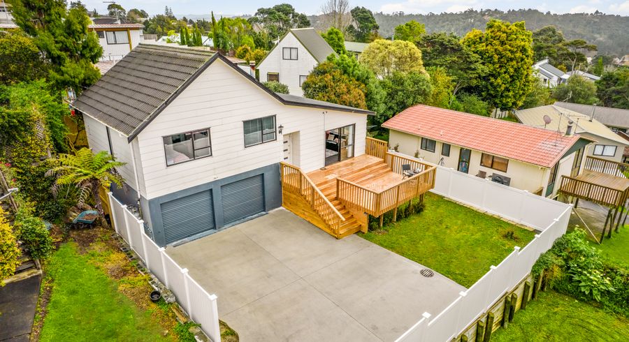 at 4/143 Manuka Road, Bayview, Auckland