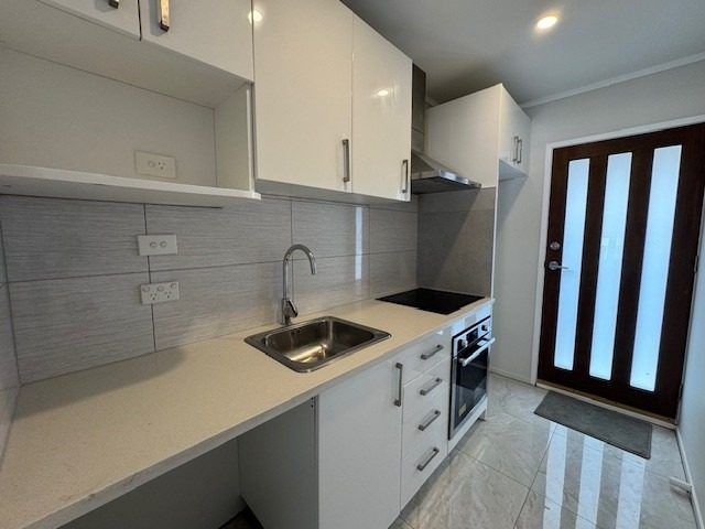  at 2/103 Landscape Road, Mount Eden, Auckland City, Auckland