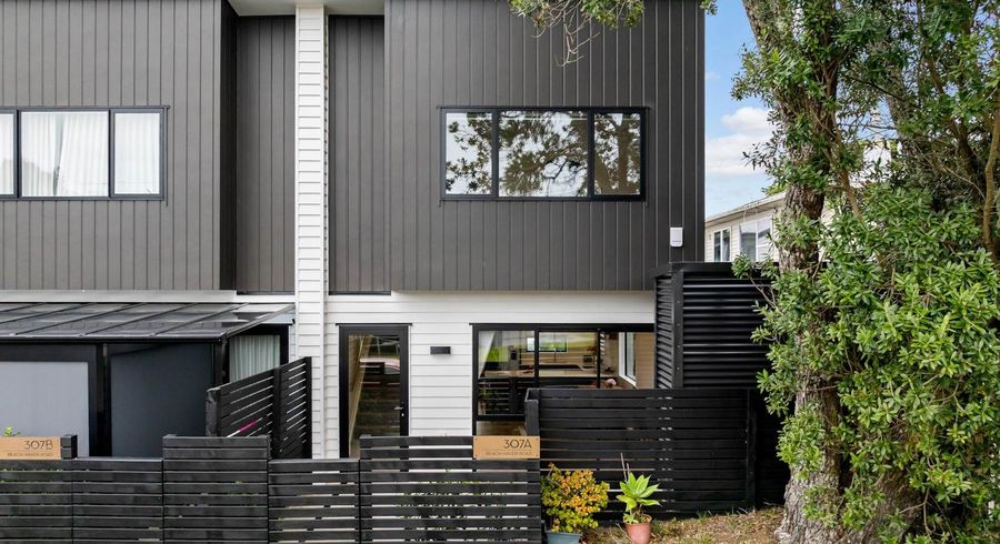  at 307a Beach Haven Road, Birkdale, North Shore City, Auckland