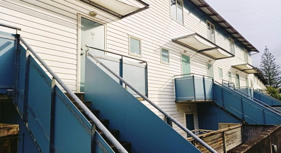  at E9/20 Ian Marwick Place, Birkenhead, North Shore City, Auckland