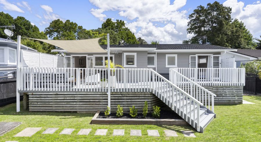  at 10 Vandeleur Avenue, Birkdale, Auckland