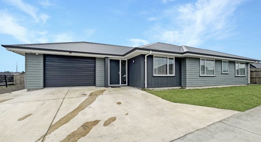  at 84 James Line, Kelvin Grove, Palmerston North, Manawatu / Whanganui