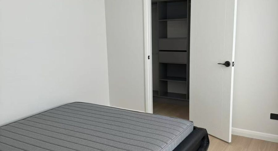  at 2 Pirihonga Rd, Flat Bush, Manukau City, Auckland