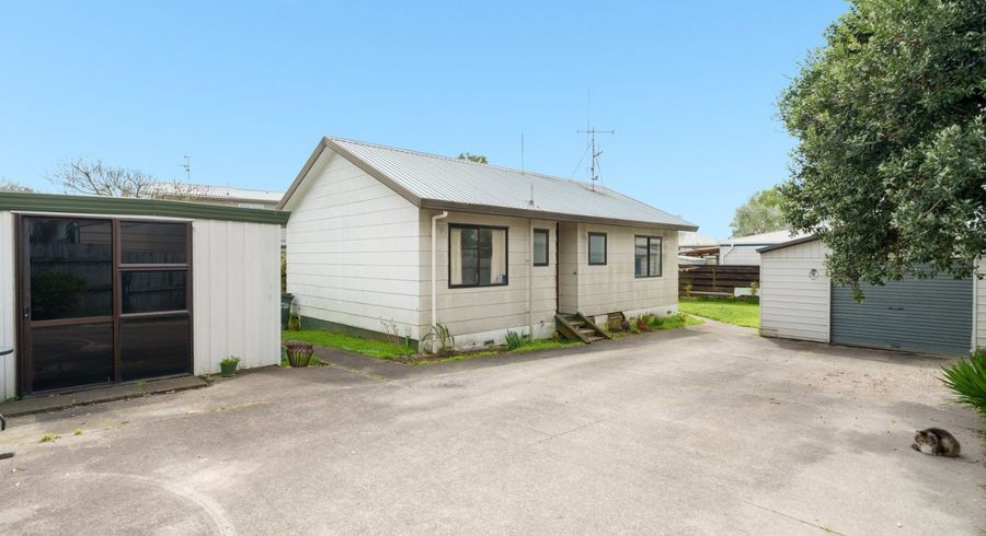  at 8A Lyn Grove, Papamoa Beach, Papamoa