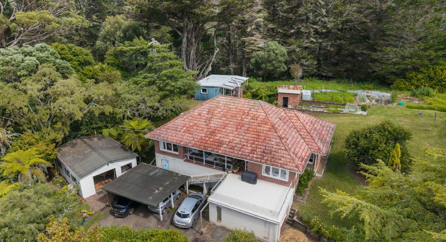 at 14 Vineyard Road, Henderson Valley, Auckland