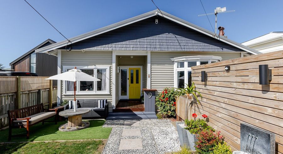  at 9 Wha Street, Lyall Bay, Wellington, Wellington