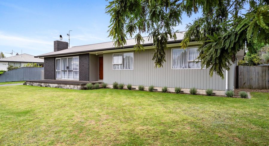  at 48 Robinson Crescent, Tamatea, Napier