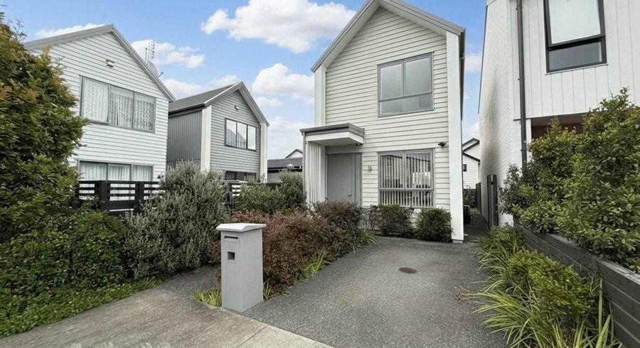  at 16 Takerei Way, Glen Innes, Auckland City, Auckland