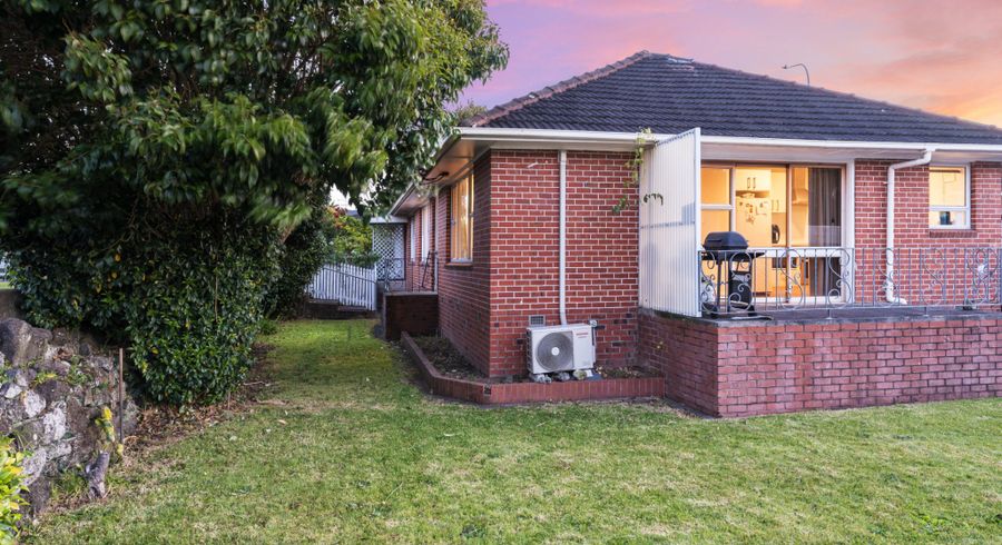  at 2/214 Main Highway, Ellerslie, Auckland