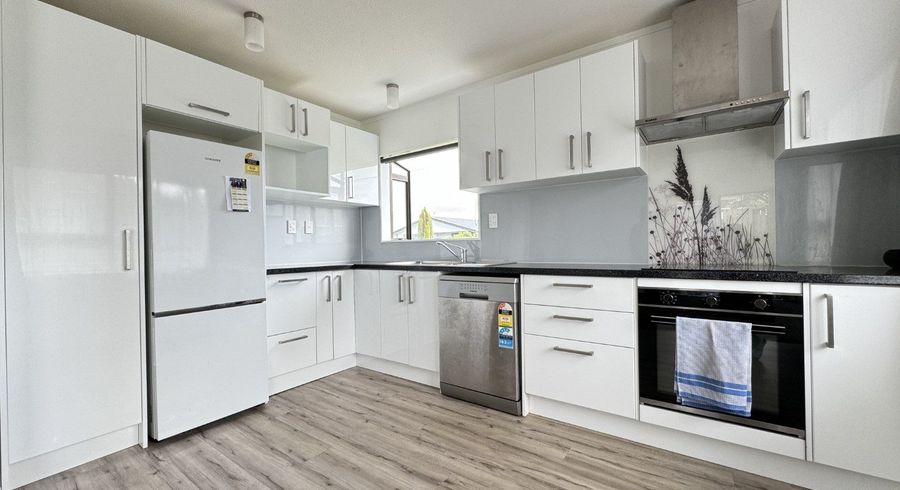  at 35A Woodridge Drive, Woodridge, Wellington, Wellington