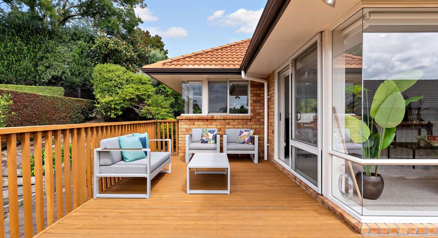  at 15 Fern Place, Beachlands, Manukau City, Auckland