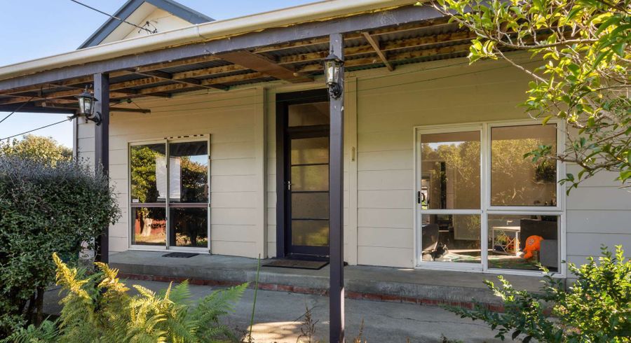  at 1163 No 2 Line, Whanganui