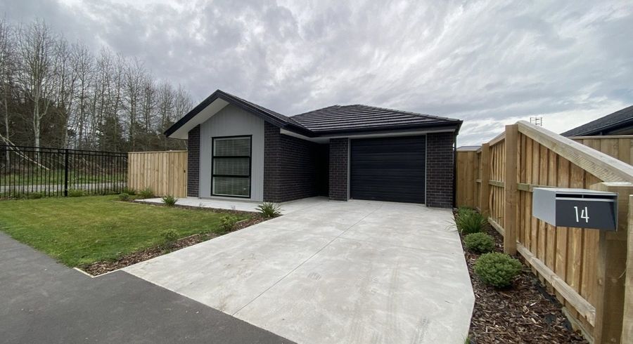  at 14 Applegrove Crescent, Belfast, Christchurch