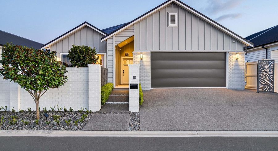  at 10 Mollisia Lane, Papamoa Beach, Tauranga, Bay Of Plenty
