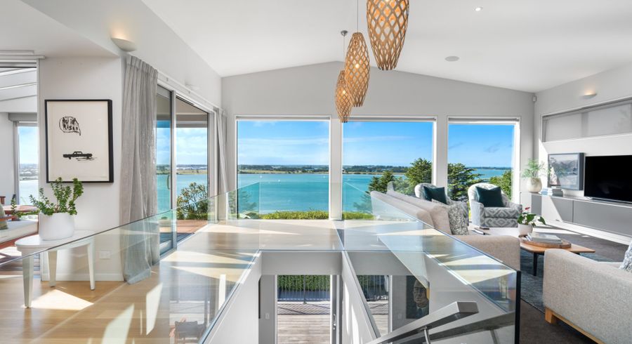  at 62 Te Awakura Terrace, Mount Pleasant, Christchurch City, Canterbury