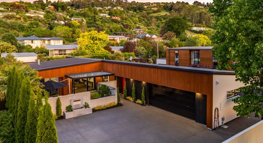  at 25 Bowenvale Avenue, Cashmere, Christchurch City, Canterbury